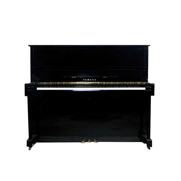 雅马哈钢琴 MC301